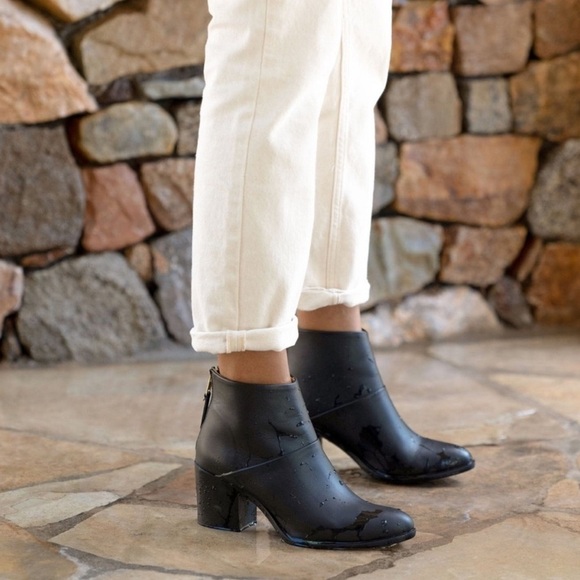 Nisolo Dari Commuter Black Leather Boot Size 7.5 - Picture 8 of 8